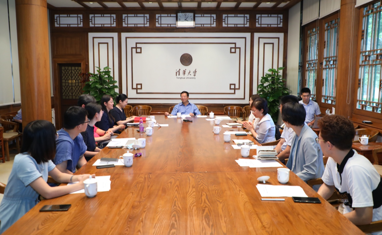 2025新澳门开门原料免费