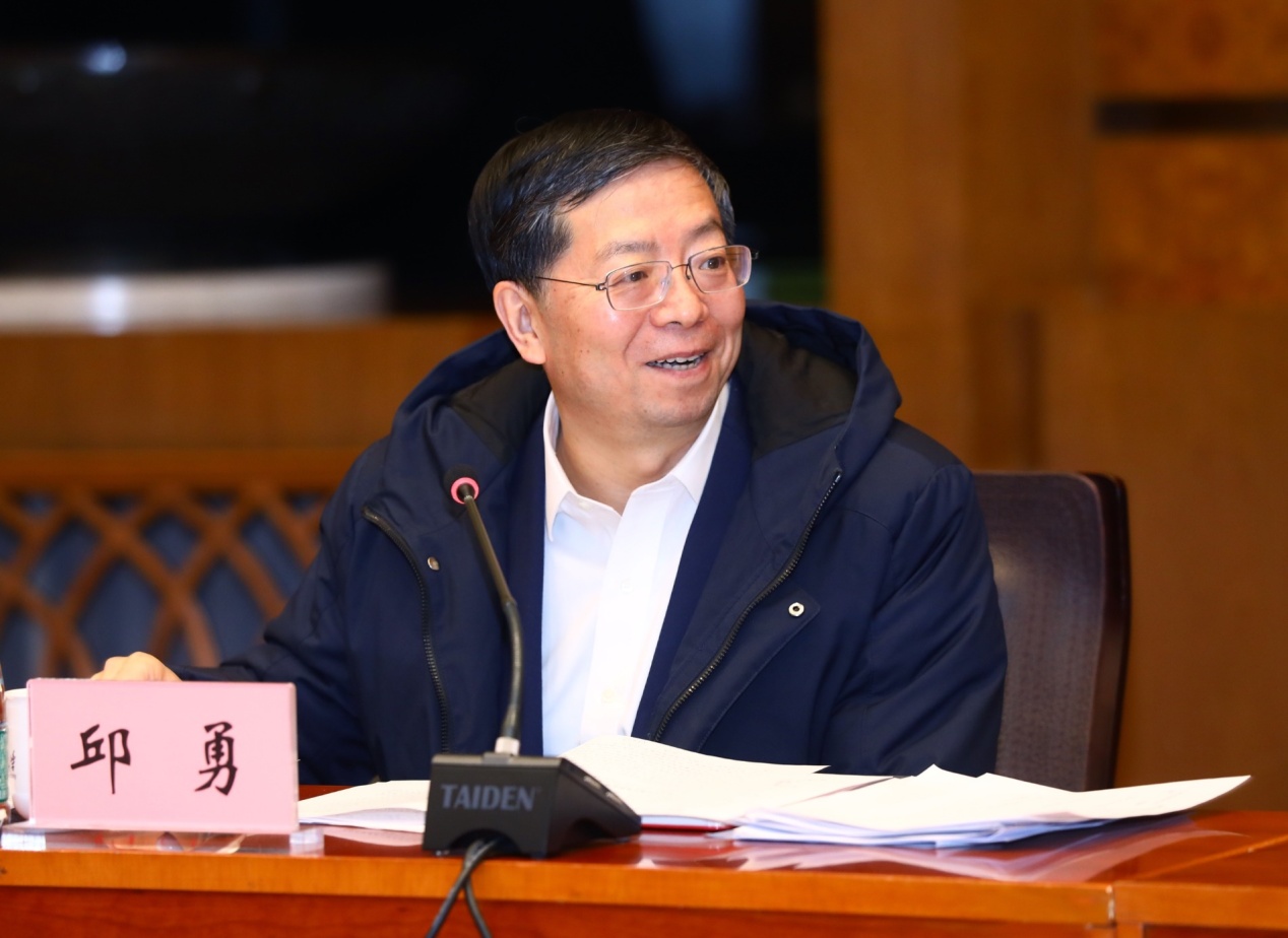 2025新澳门开门原料免费