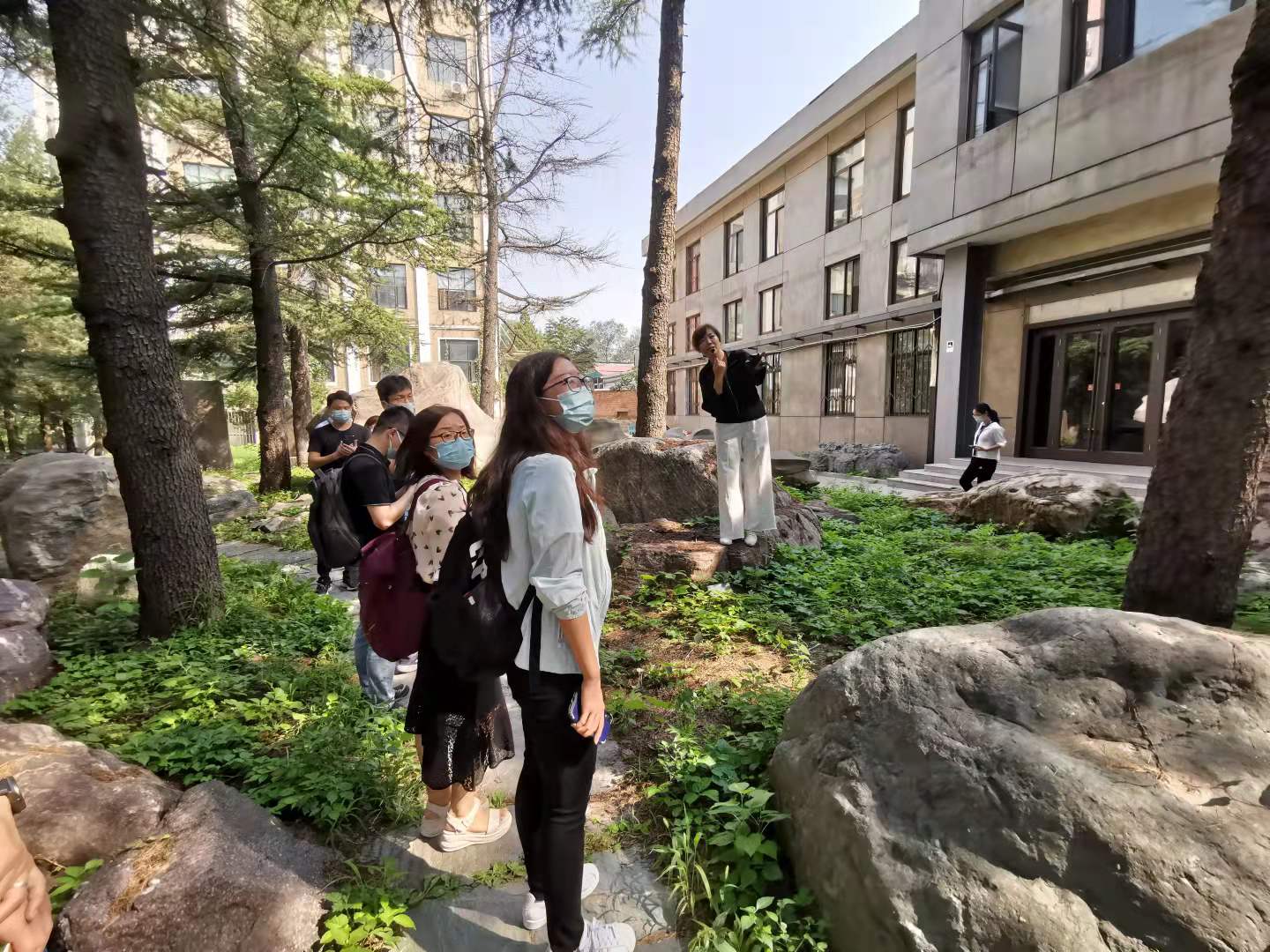 2025新澳门开门原料免费