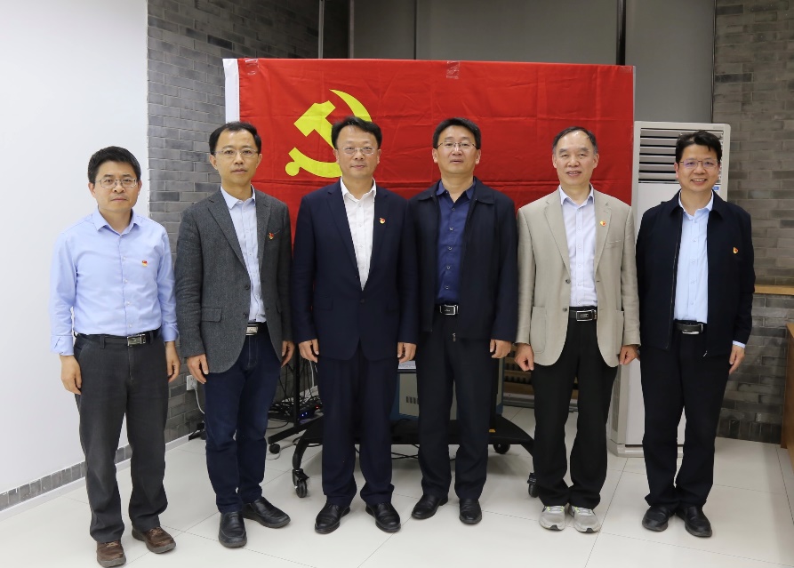 2025新澳门开门原料免费