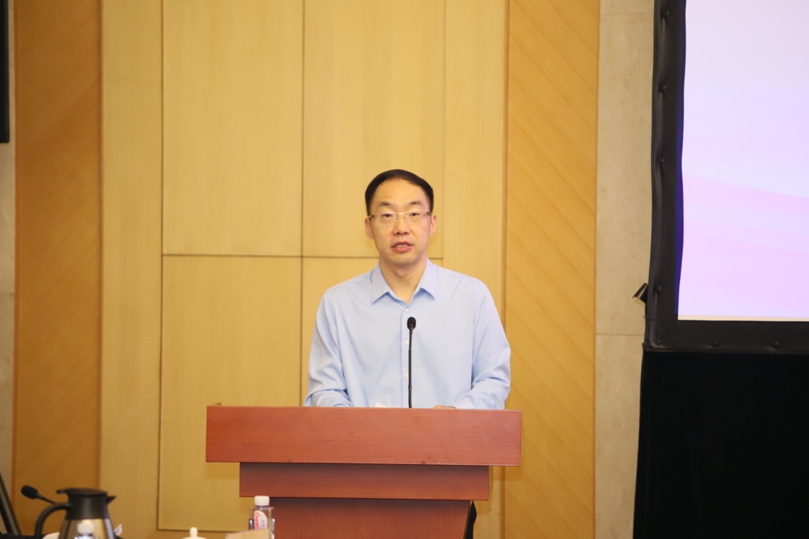 2025新澳门开门原料免费