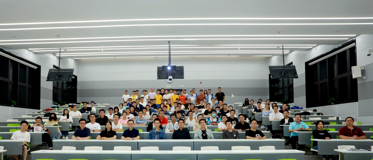 2025新澳门开门原料免费