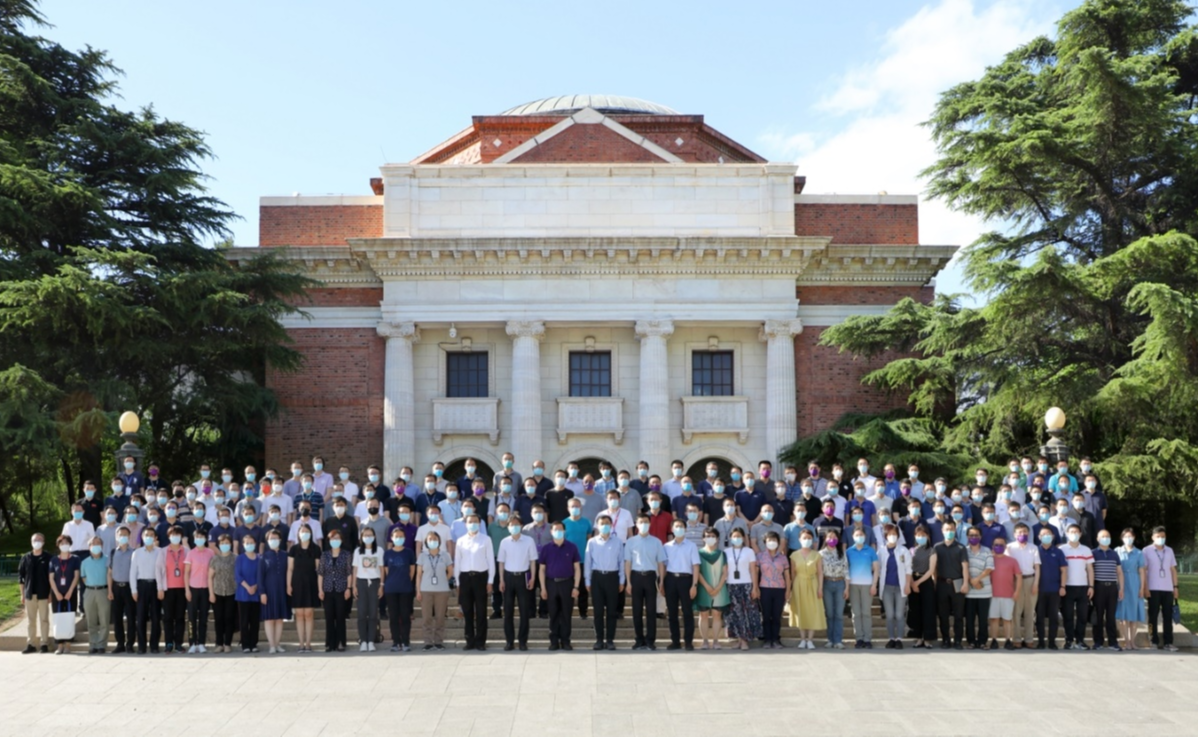 2025新澳门开门原料免费