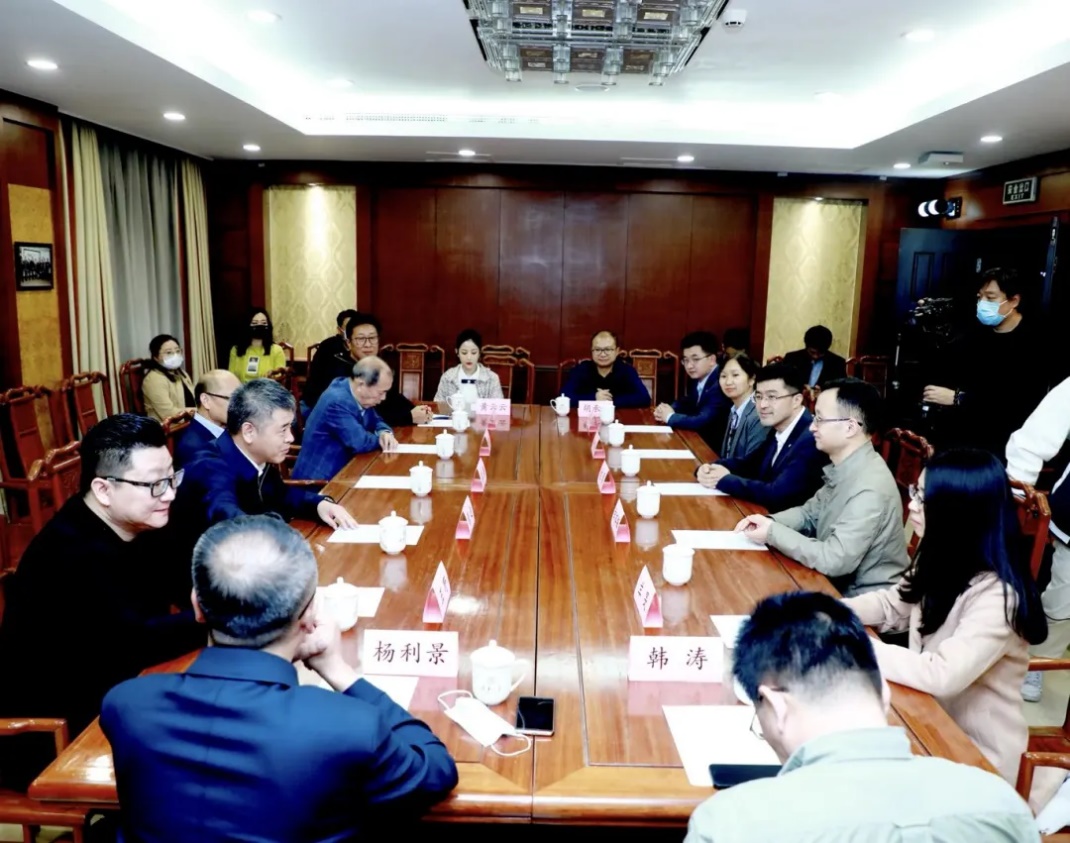 2025新澳门开门原料免费