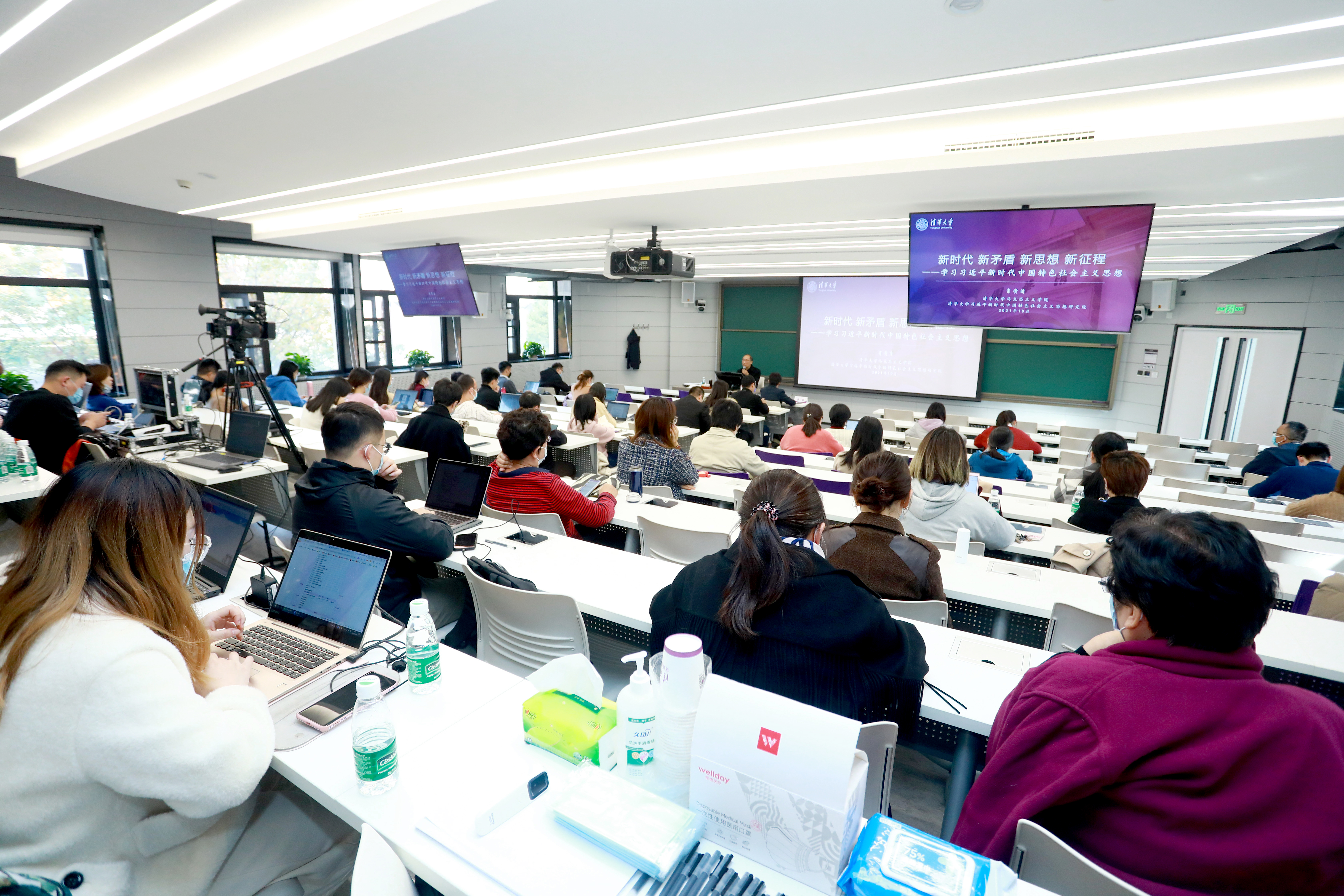 2025新澳门开门原料免费