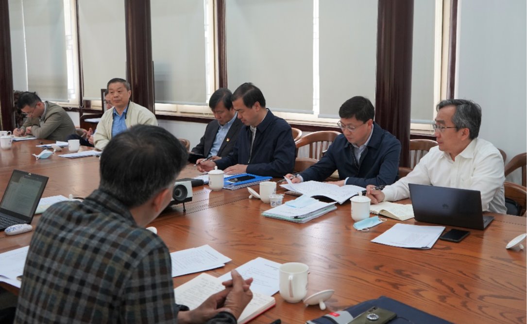 2025新澳门开门原料免费