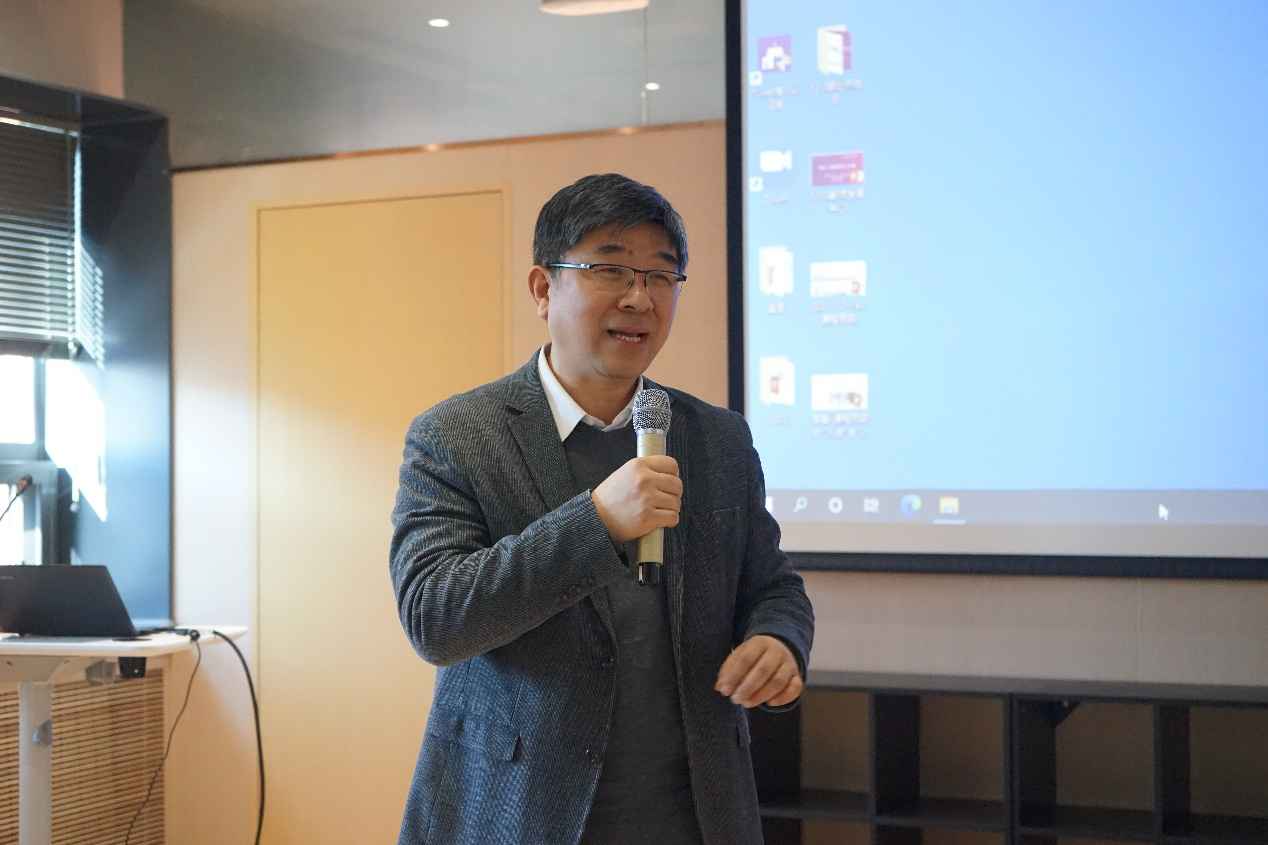 2025新澳门开门原料免费