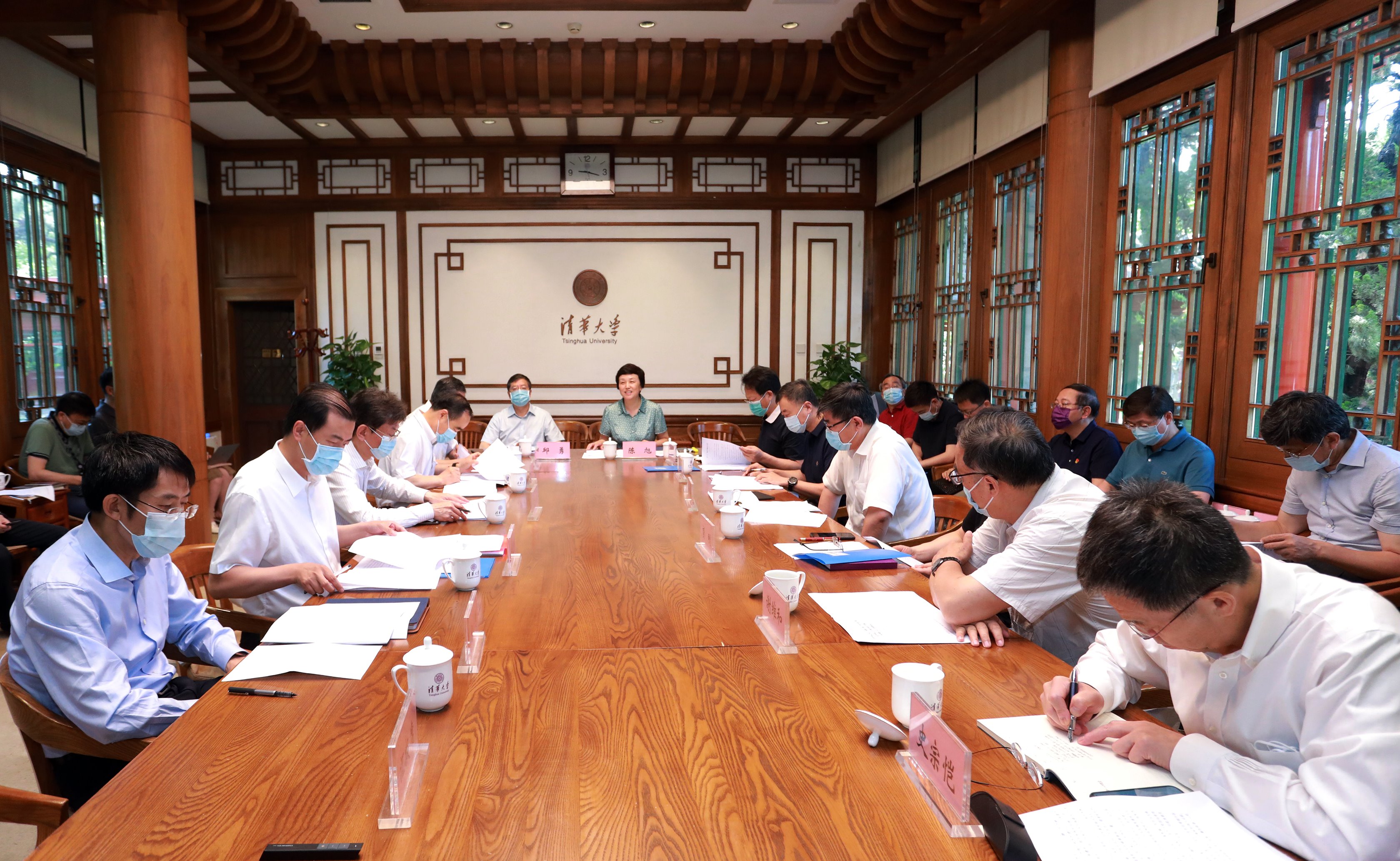 2025新澳门开门原料免费