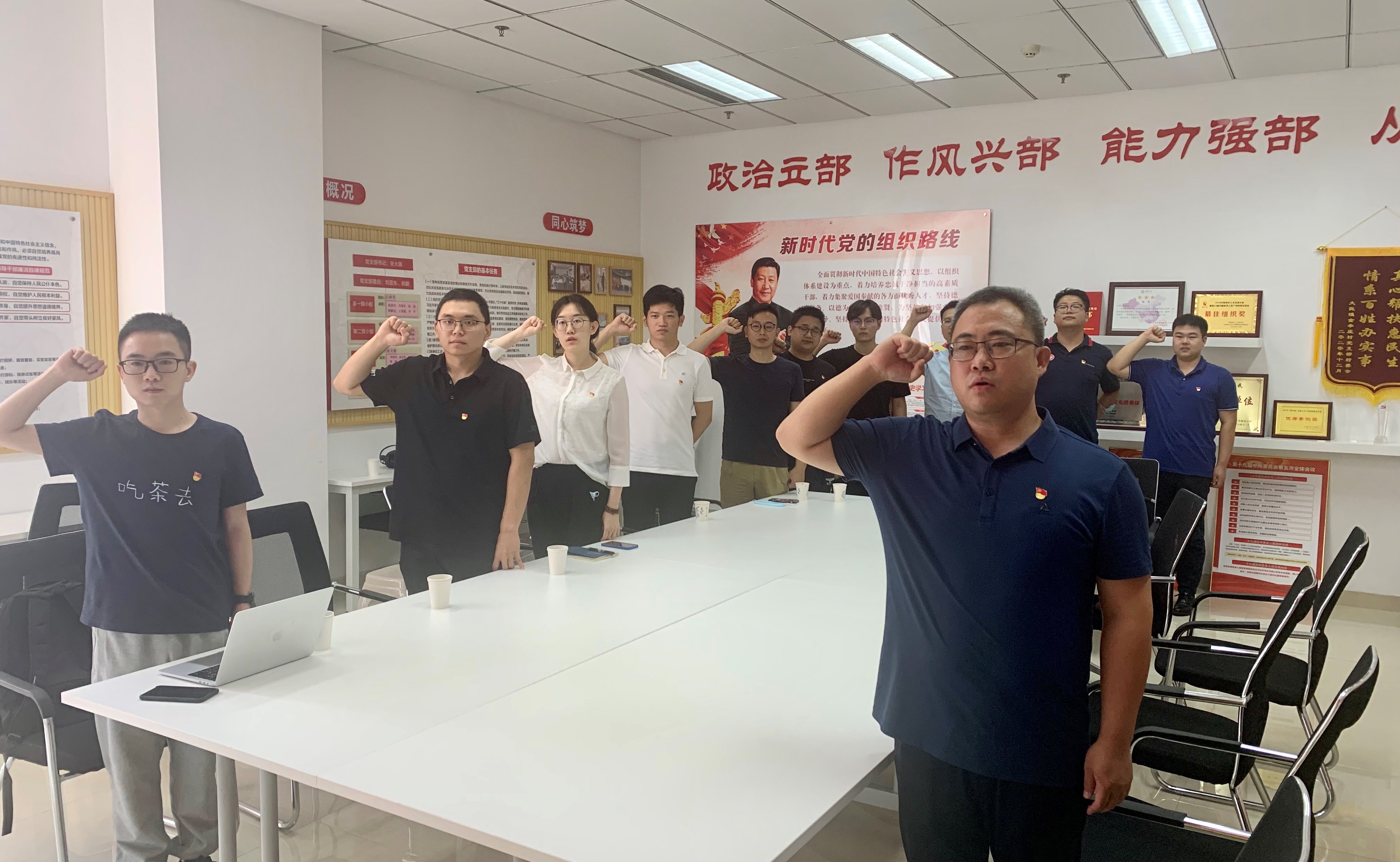 2025新澳门开门原料免费