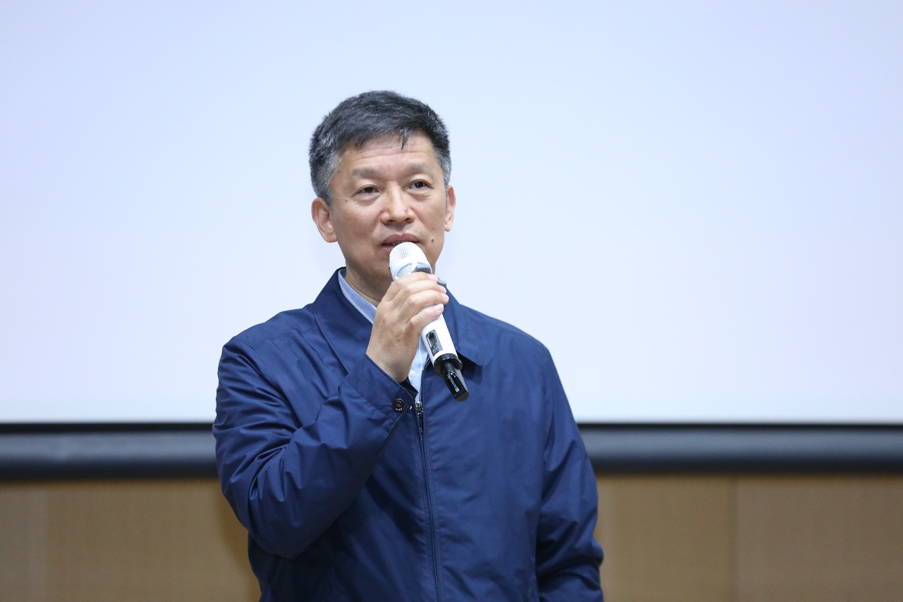 2025新澳门开门原料免费