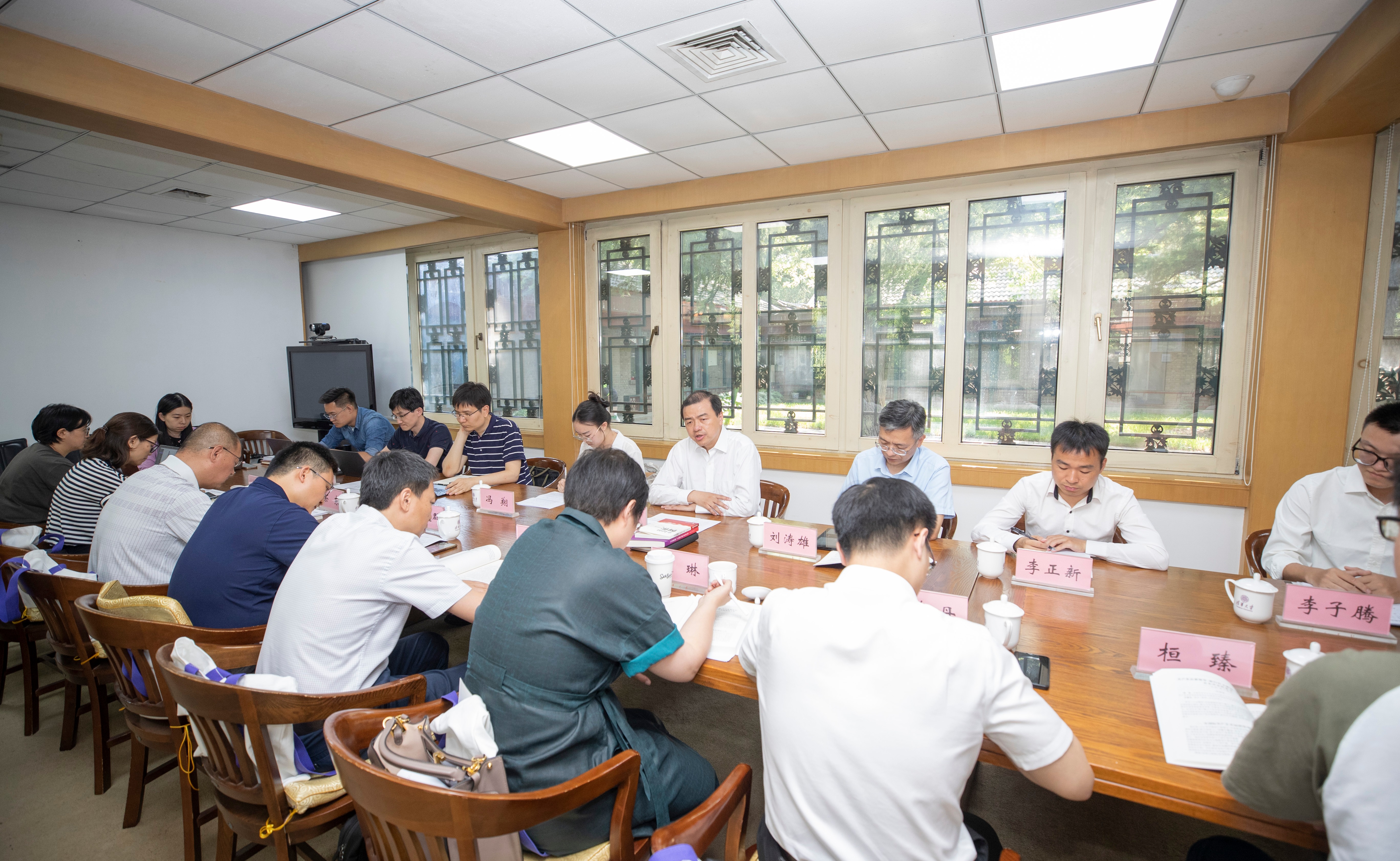 2025新澳门开门原料免费