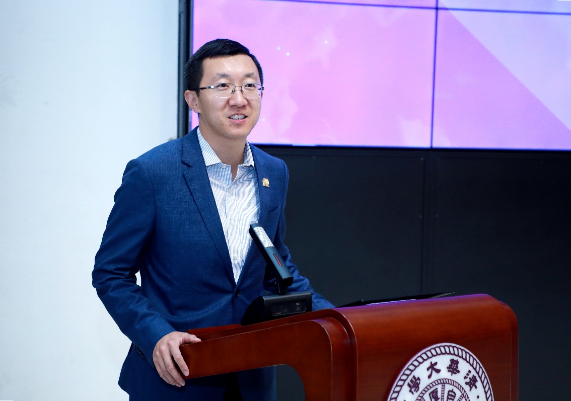 2025新澳门开门原料免费