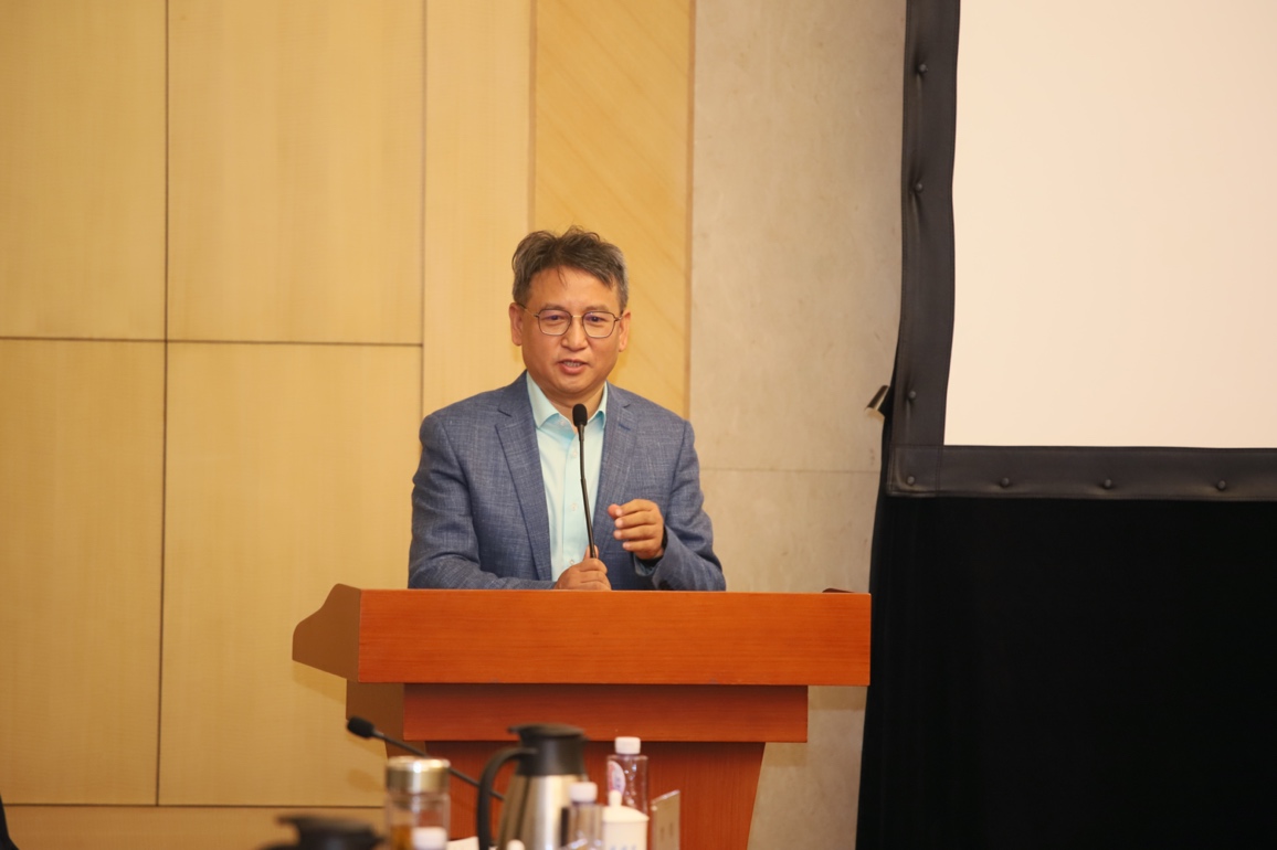 2025新澳门开门原料免费