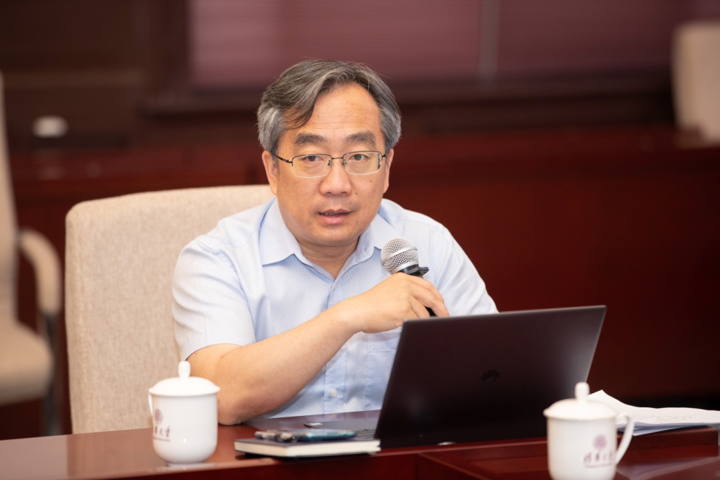 2025新澳门开门原料免费