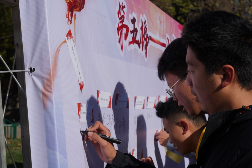 2025新澳门开门原料免费