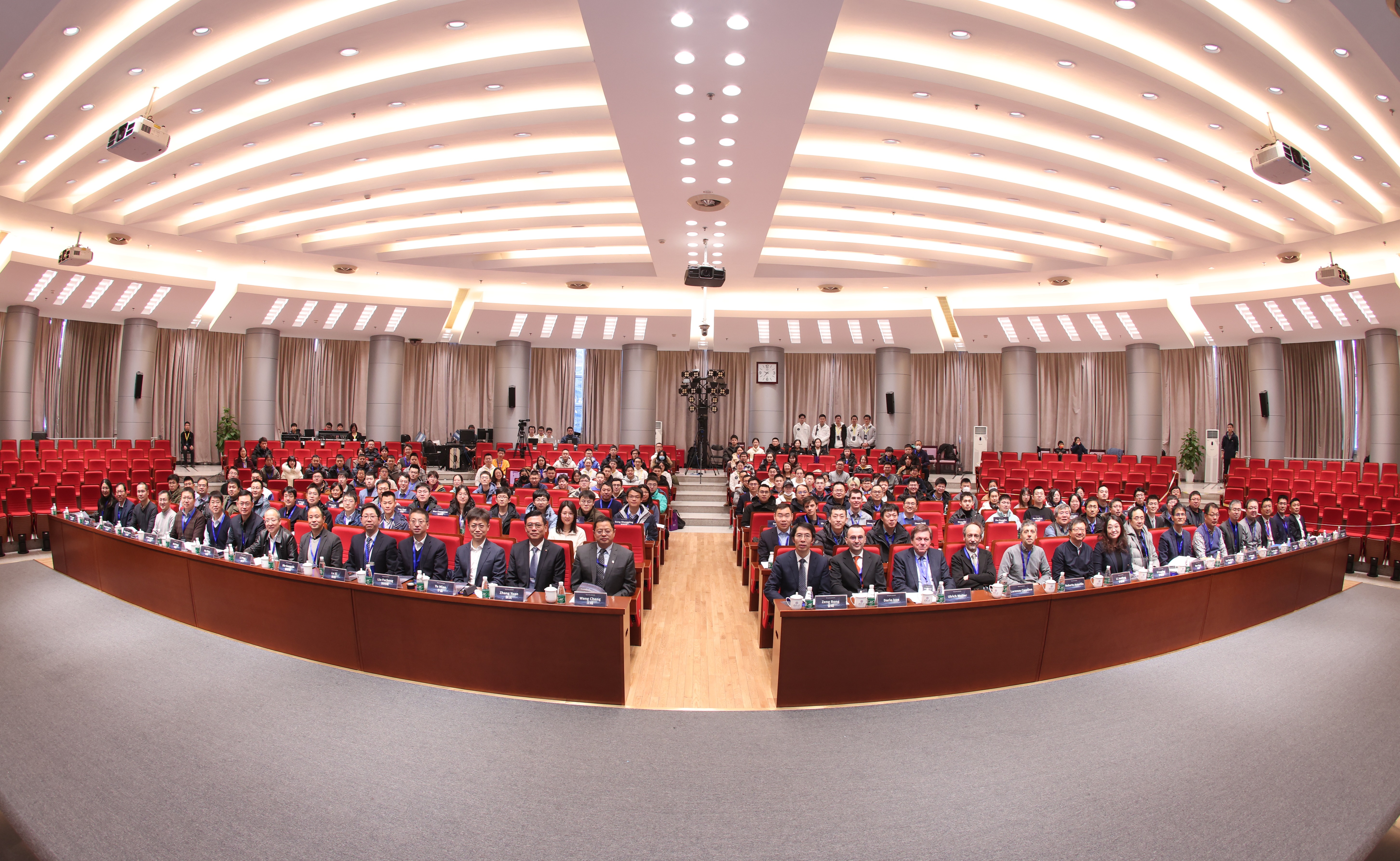 2025新澳门开门原料免费