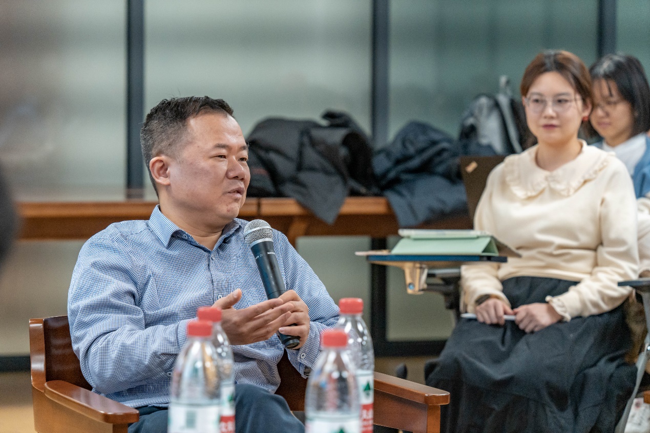 2025新澳门开门原料免费