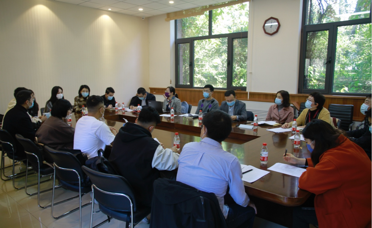 2025新澳门开门原料免费