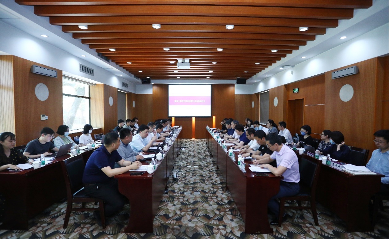 2025新澳门开门原料免费