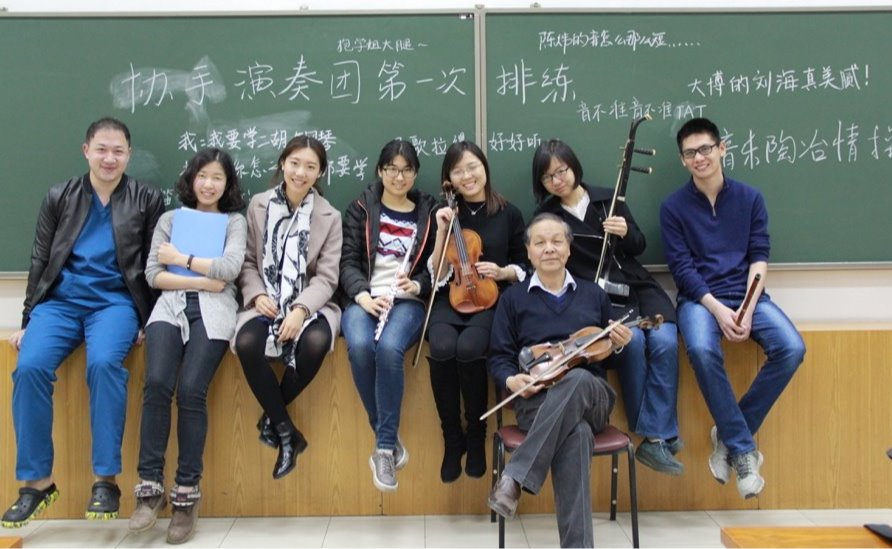 2025新澳门开门原料免费