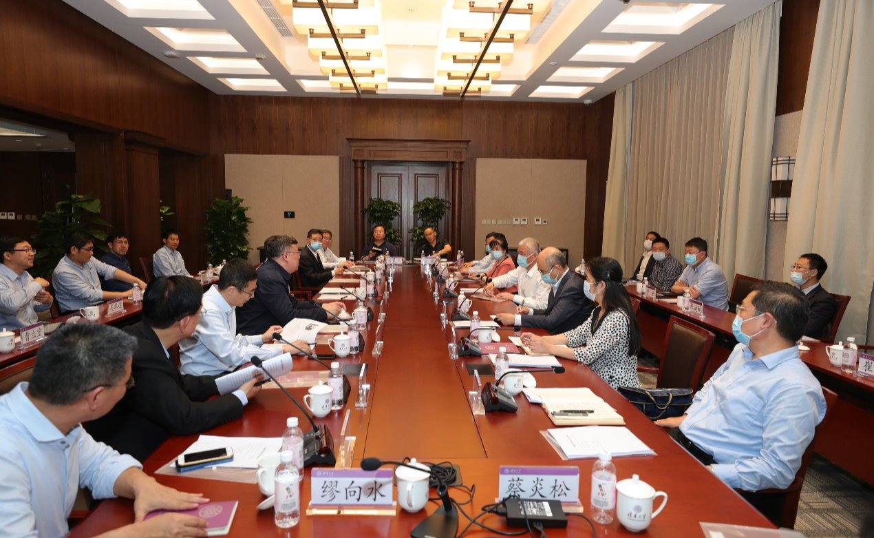 2025新澳门开门原料免费