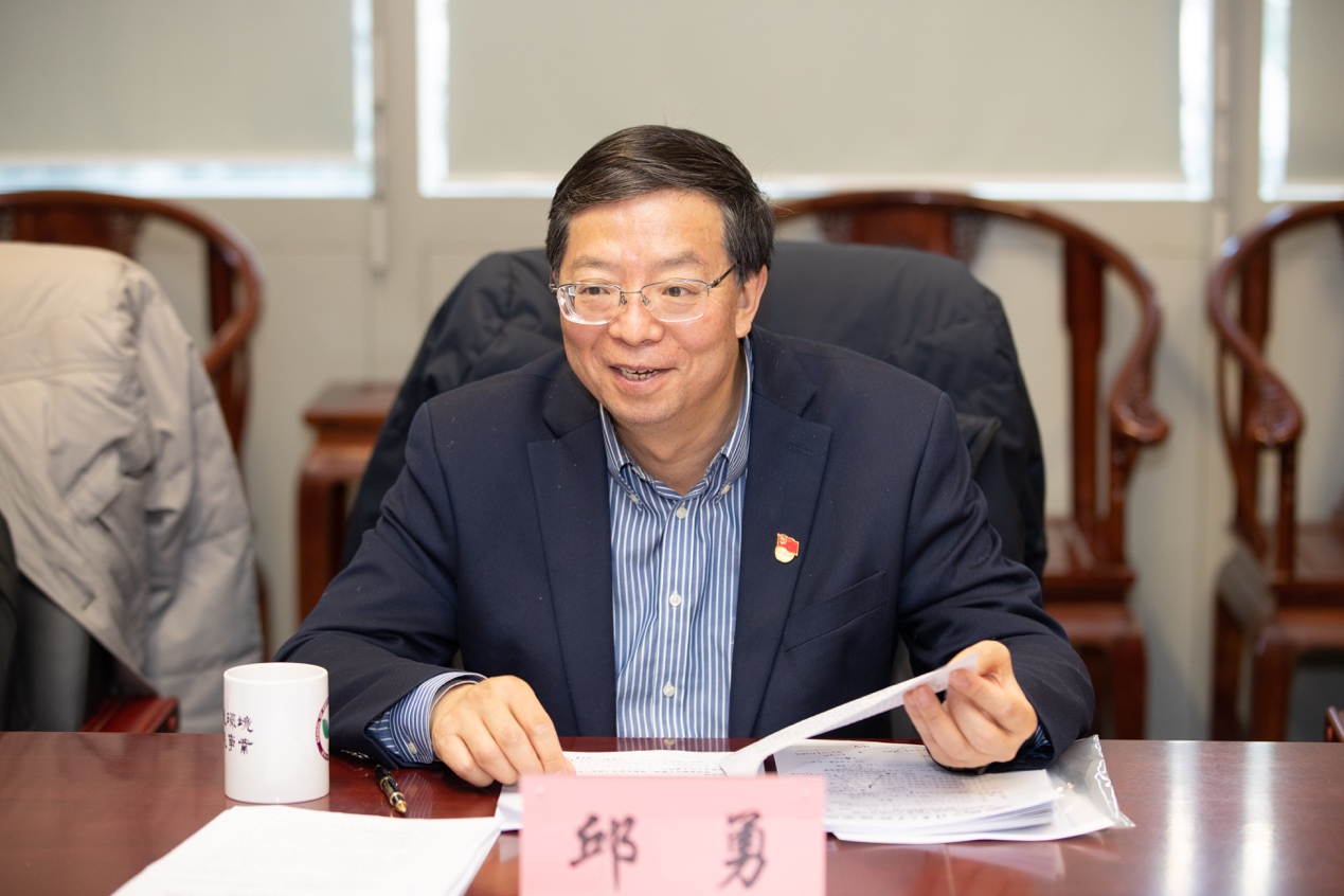 2025新澳门开门原料免费