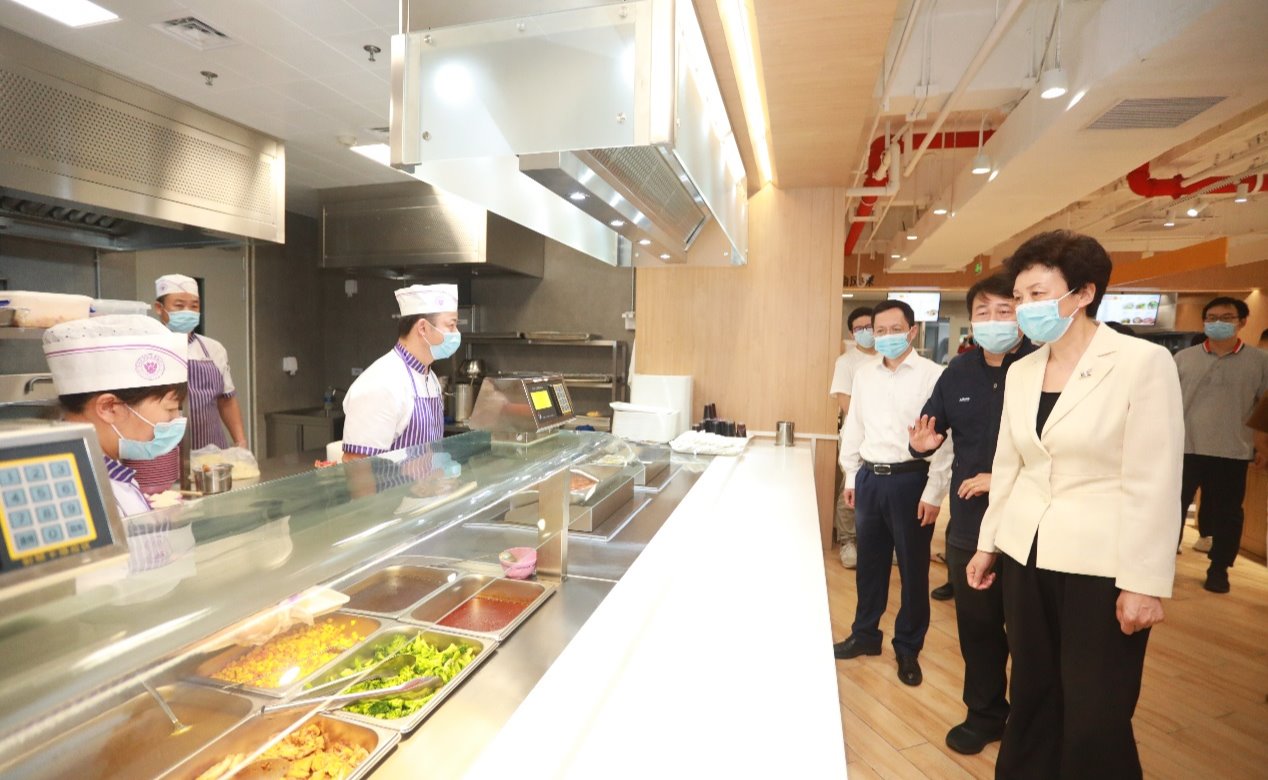 2025新澳门开门原料免费