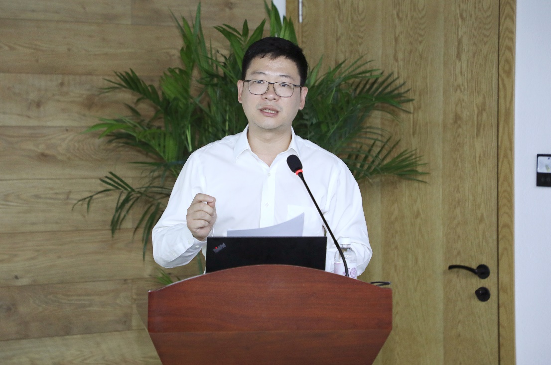 2025新澳门开门原料免费