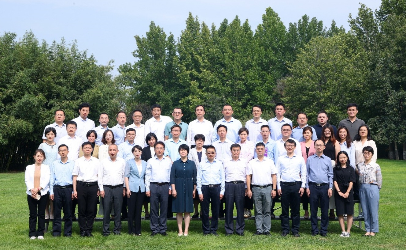 2025新澳门开门原料免费