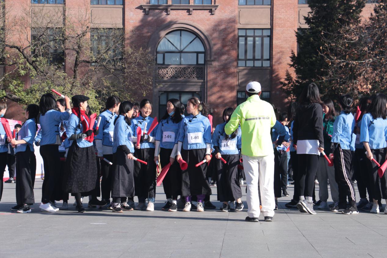 2025新澳门开门原料免费