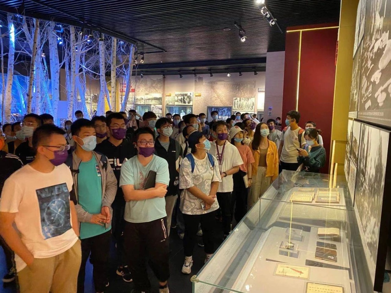 2025新澳门开门原料免费