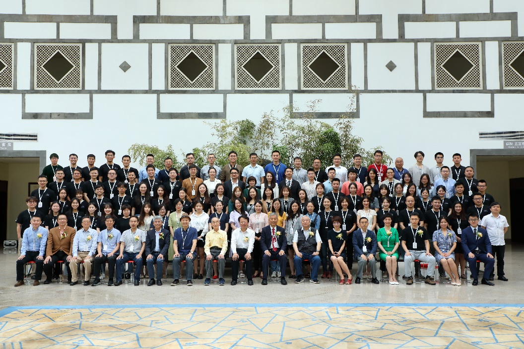 2025新澳门开门原料免费