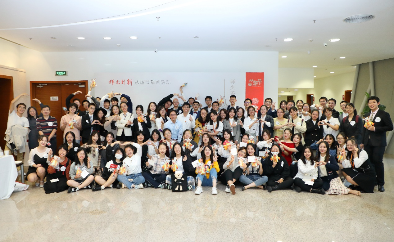 2025新澳门开门原料免费