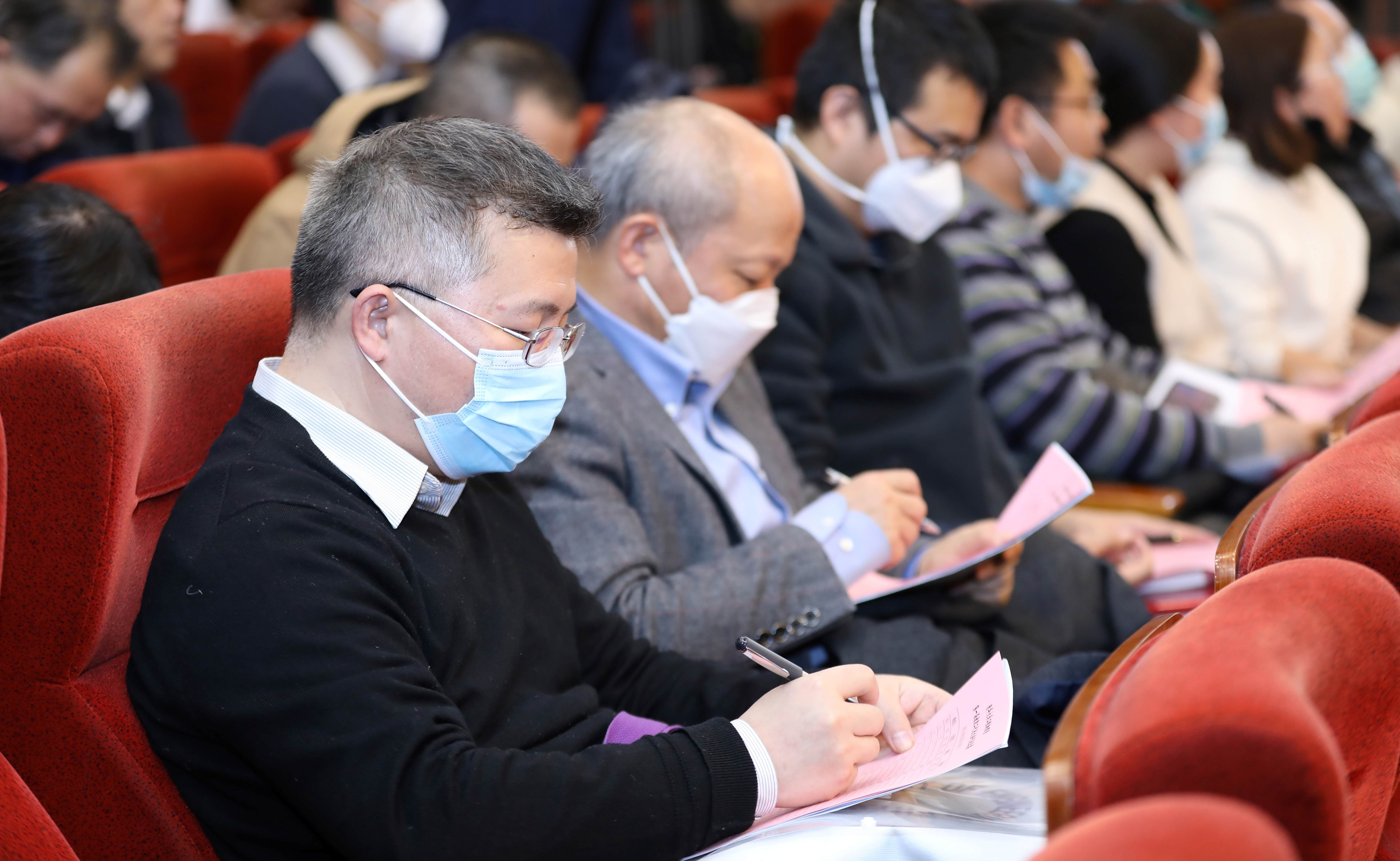 2025新澳门开门原料免费