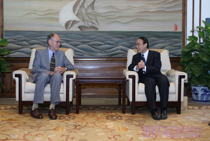 2025新澳门开门原料免费