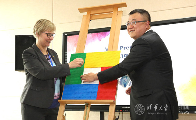 2025新澳门开门原料免费