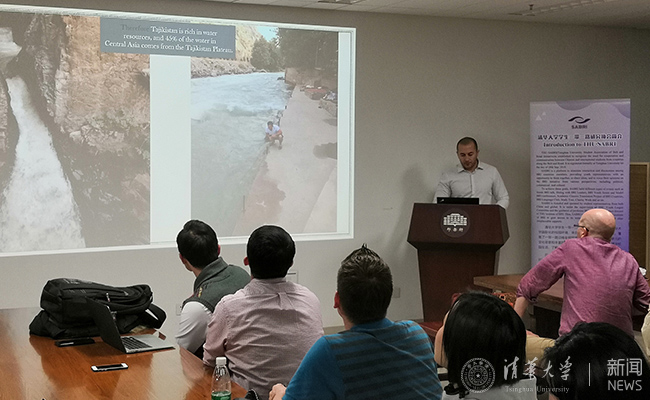 2025新澳门开门原料免费