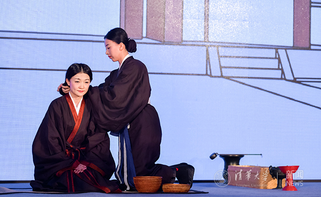 2025新澳门开门原料免费