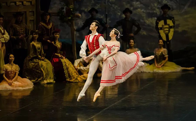 2025新澳门开门原料免费